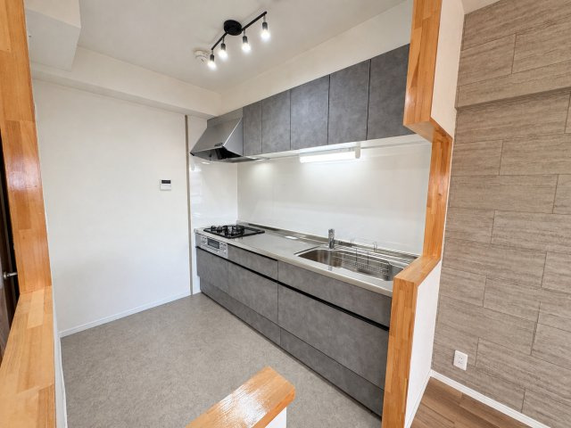 お好みの食器や調理器具を揃えて、楽しくお料理ができそうです♪