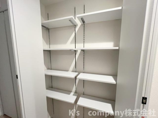 脱衣所のあると嬉しい収納豊富なスペース☆