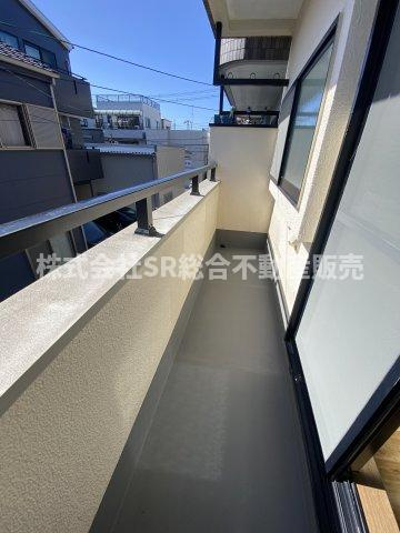 2面バルコニーがあるので使い分けもできます！