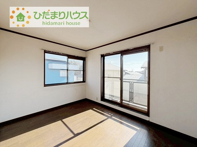 木の温もりがやさしいフローリング♪