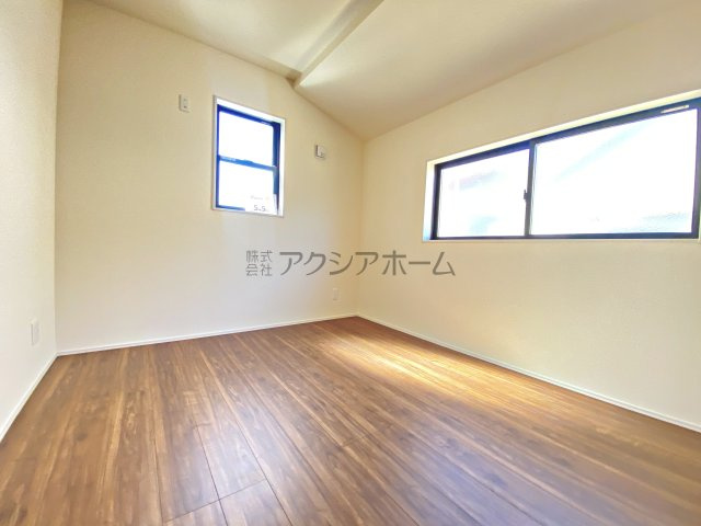 2F洋室5.5帖