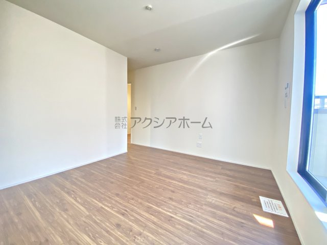 2F洋室7.7帖