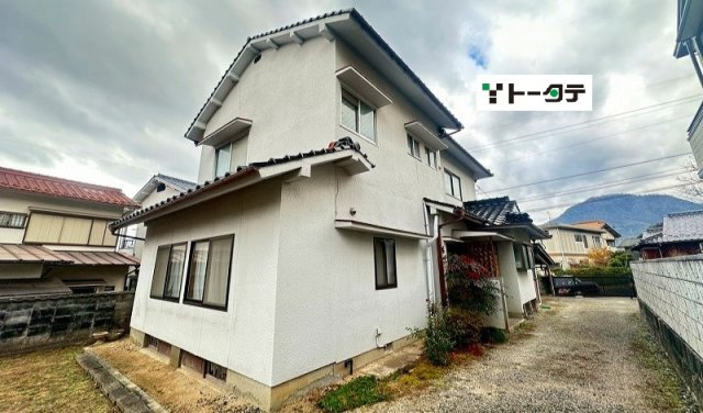 外観：334000223175