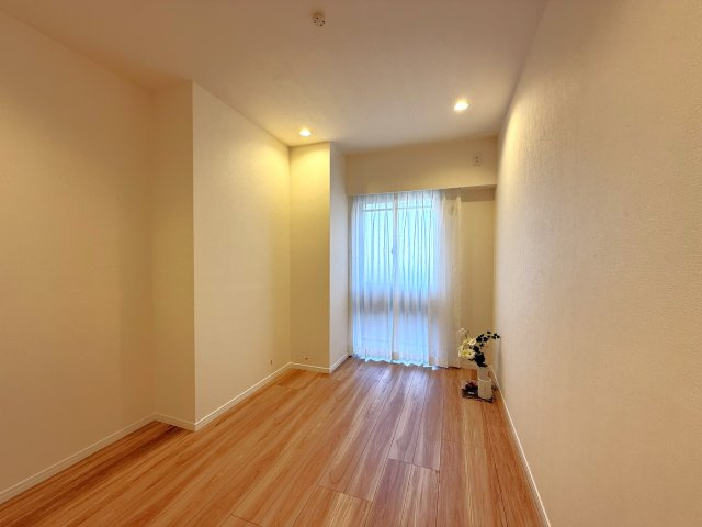 洋室約5.7帖？