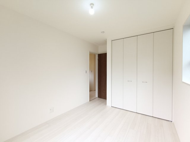 【洋室3　約5.0帖】