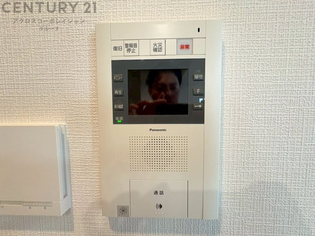 寝室…リラックスできるプライベート空間で、快適な睡眠をサポート。個人の好みに合わせたインテリアや寝具で心地良さを追求。プライベートな時間を過ごし、リフレッシュする場所におすすめです。
