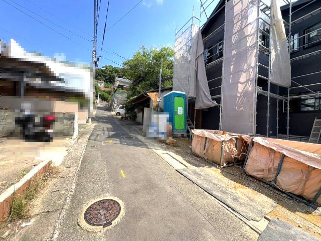 現地写真。前面道路です。