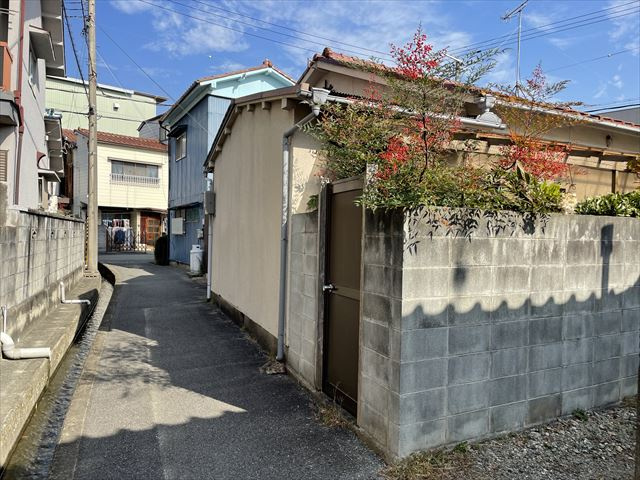 前面道路含む現地写真