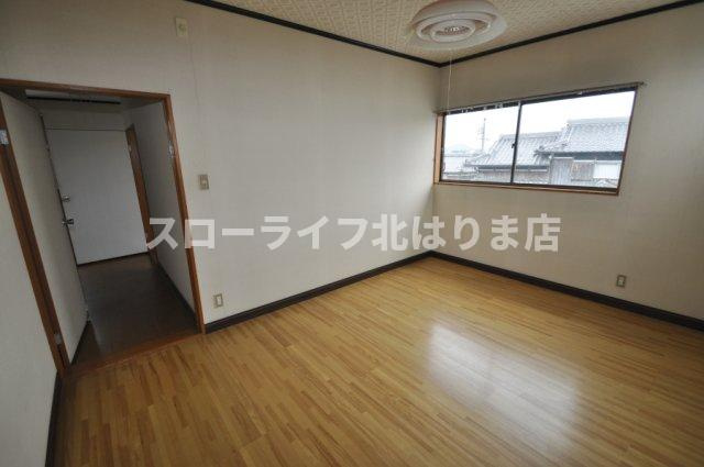 2階洋室4.5畳？