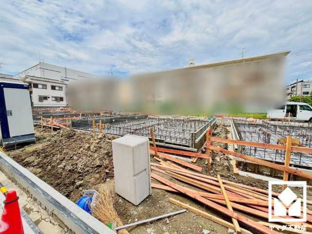 全居室断熱性の高いペアガラスを採用。冷暖房効率を高めながら、心地よく落ち着いた暮らしをサポートします。