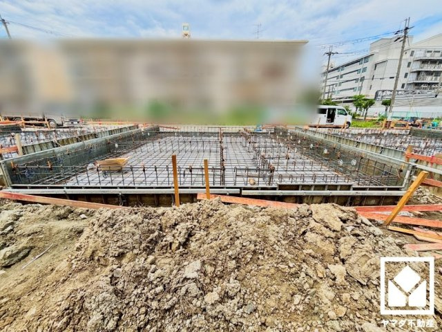 繰り返す地震に配慮された制震装置「SAFE365」を搭載。高層ビルの制震装置にも使われている粘弾性素材を使用しており、住宅の耐震性能を維持しながら居住性を高めます。