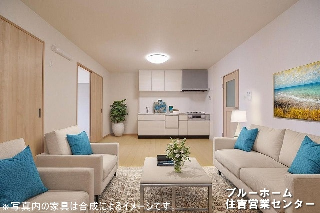 約13帖のLDKです！広々とした空間で大きな家具の配置等も困りません♪