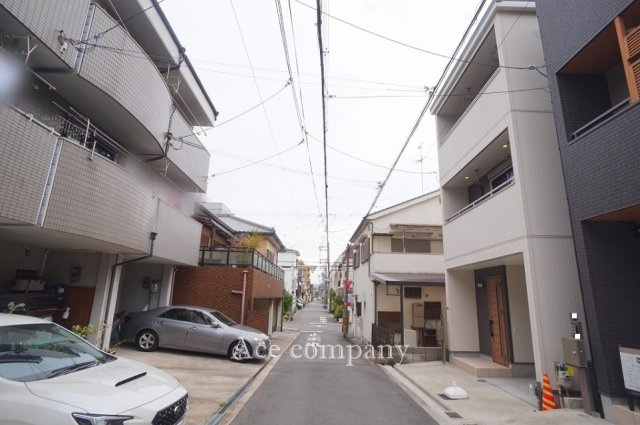 【前面道路：幅員3.8ｍ】コンビニ徒歩1分圏内です♪