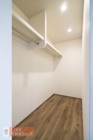 【収納】現地完成写真。しっかり収納がついております！