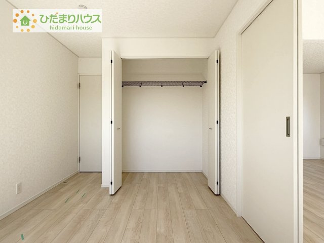 大容量のクローゼット完備！　お布団やお子様のおもちゃなどがスッキリ収納できますね(^^♪