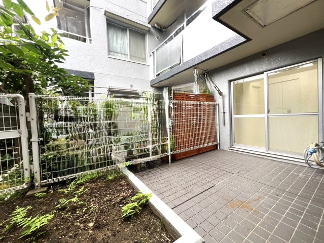 ガーデニングや家庭菜園など、趣味を楽しめる屋外空間として活用できます。