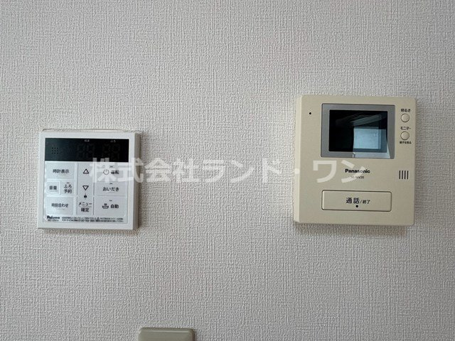 給湯器リモコン、TVモニター付きインターホン