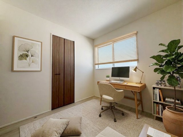 書斎や趣味部屋など、ライフスタイルに合わせ、様々な用途で使えるお部屋です。※画像はイメージです。