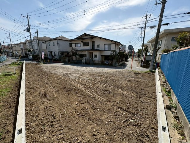 敷地約50坪・自由設計で夢のマイホームはいかがでしょうか！間取り・外観デザイン・動線計画など、ご希望に合わせて細部までプランが可能です。家族構成や暮らし方に合わせた住まいをご提案できます。