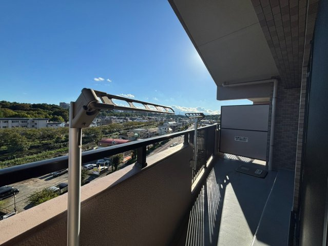 空、緑、風。すべてが調和した美しい眺めがここに。