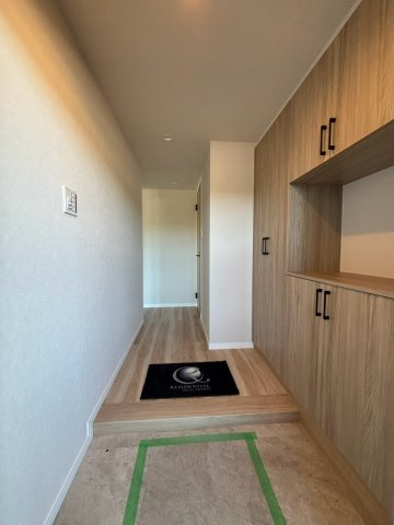 玄関収納付きで履物もすっきり。いつでも気持ちよく迎えられる住まいです。