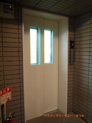 勿論エレベーターが備え付けられています。