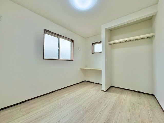洋室4.7帖