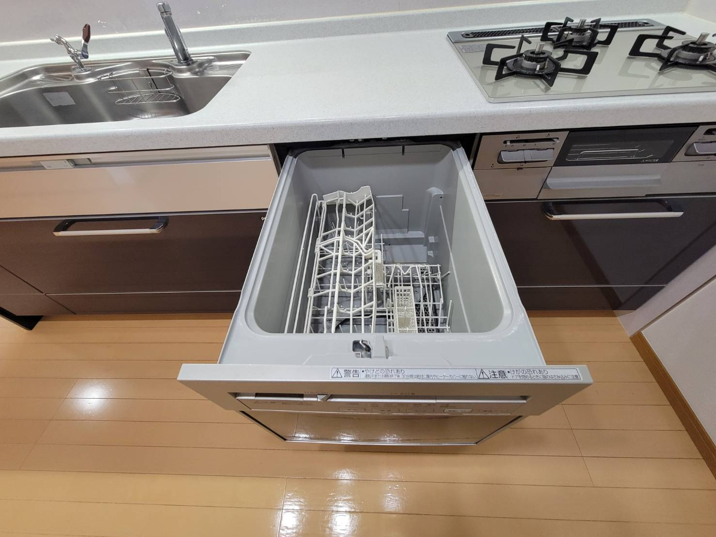 食器洗浄乾燥機完備です☆