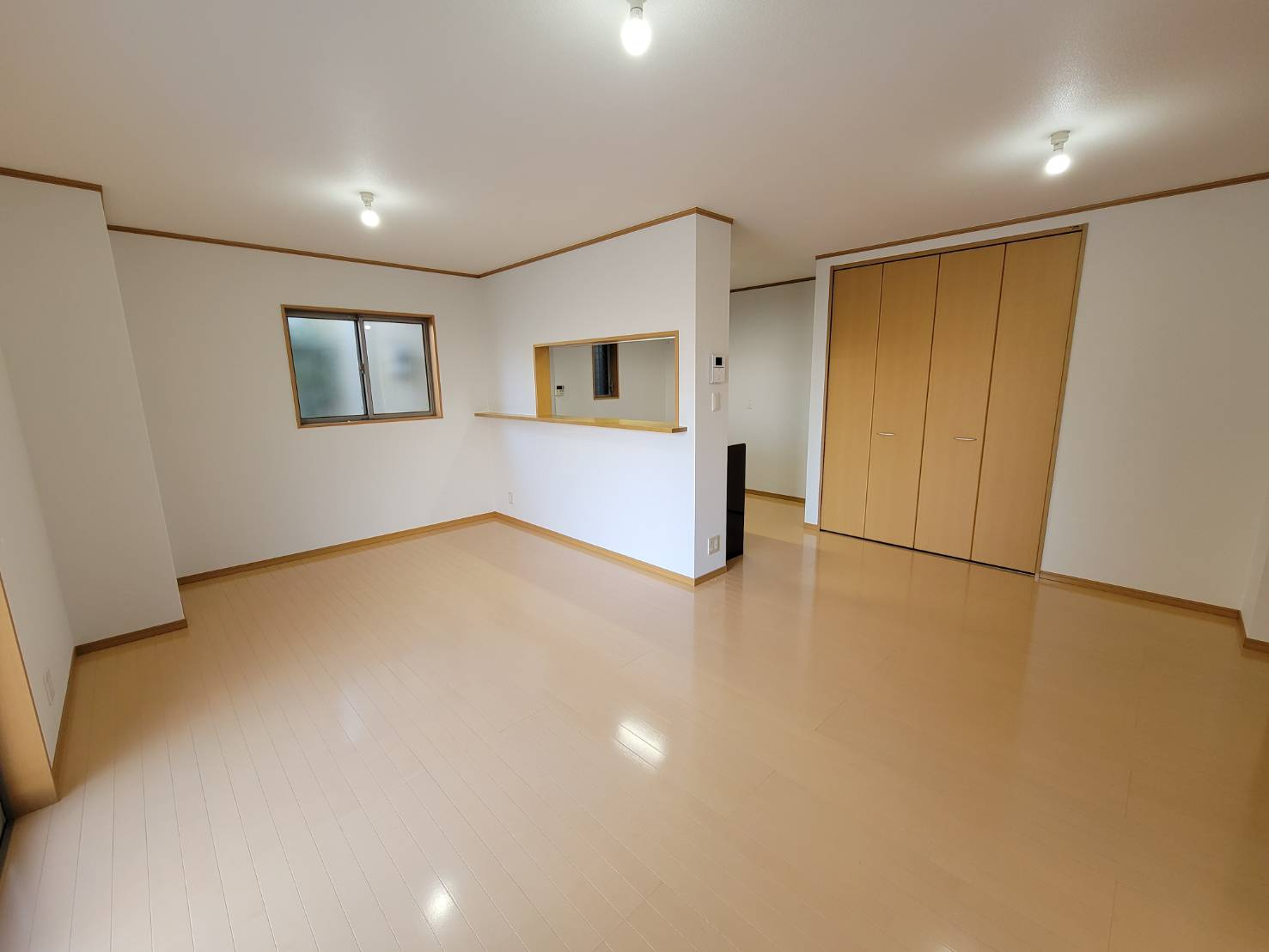 【LDK：広々20.2帖！】全室クロス貼替え、ハウスクリーニング済みです☆