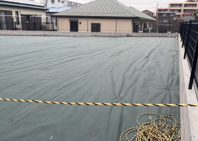 人が暮らすうえで日光は大切な要素となります。日当たりの良さは譲れないポイントですね。併せて近くに大きな建築物の建築予定がないか、あるいはそれが可能な土地が近くにないか事前に確認することもお勧めします。