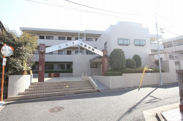 第一種居専用地域につき住環境の良さが魅力。　
