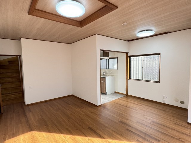 ～14.5帖の明るいLDKで、家族団欒の時間をお過ごしいただけます～