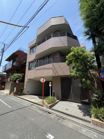 駐車場入口