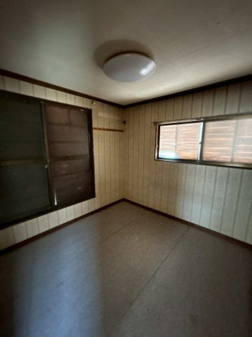 2階の洋室になります