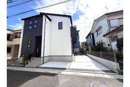 越谷市下間久里２０期１号棟グラファーレ　新築戸建の外観