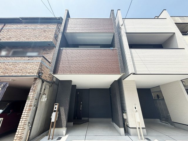 外観：327002151009