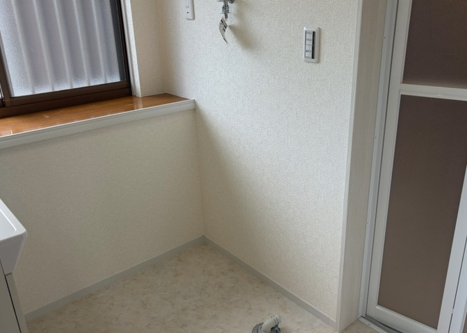 ランドリースペースも気になります。洗濯機置場があり「洗う、干す、取り込む、アイロンがけ、たたむ」など、洗濯に関する家事をするための空間です。広さや収納など付帯設備も含めて、詳細は現地でご確認ください。