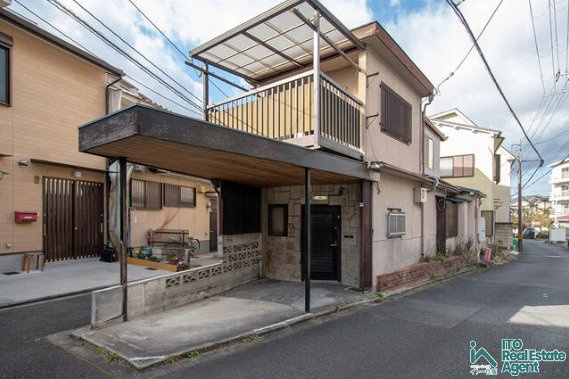 外観：326000238080