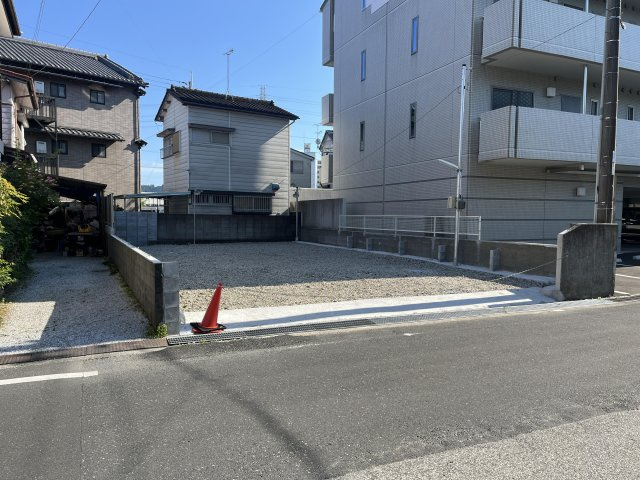 旭エリア　鏡川町　売り土地　40坪