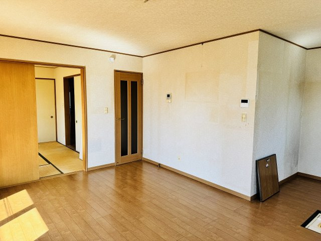 ～現在リフォーム中、詳細は当社までお気軽にお問合せ下さい～