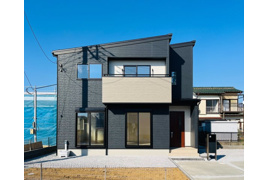 伊勢崎市田部井町3号棟「全3区画」ファイブイズホームの外観