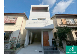 枚方市新之栄町　新築一戸建ての外観