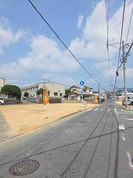 【則松三丁目（2期）の前面道路含む現地写真】