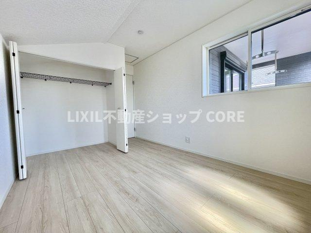 全居室に収納を完備しておりますので、居室の全空間を有効活用出来ます。　