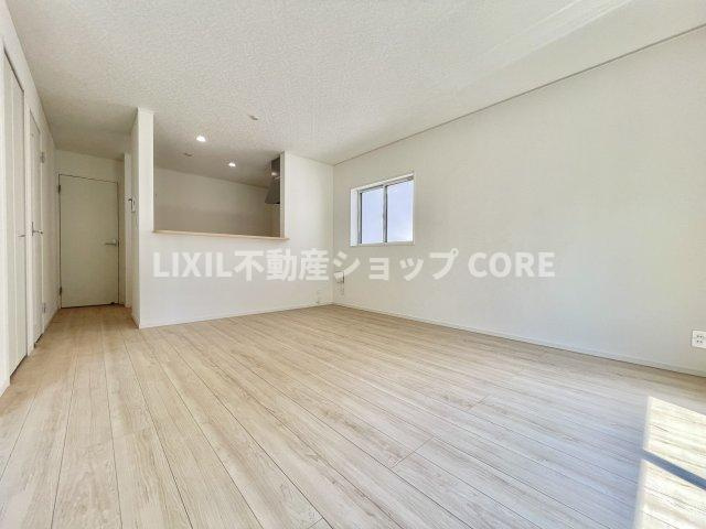家族と過ごす時間を大切にしたい方にちょうどいいゆとりある住空間です。　