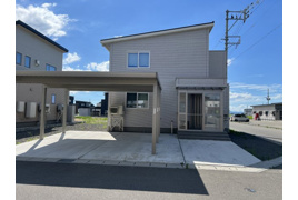 横手市八幡字長者町一戸建の外観