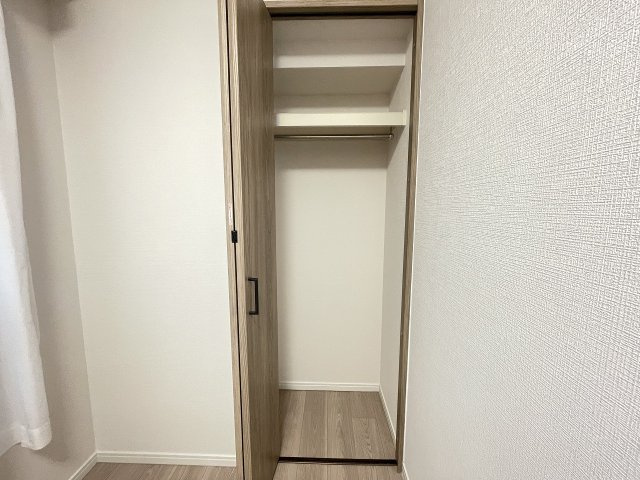 各居室に収納がついており、家族で使い分けしやすくなっています。　