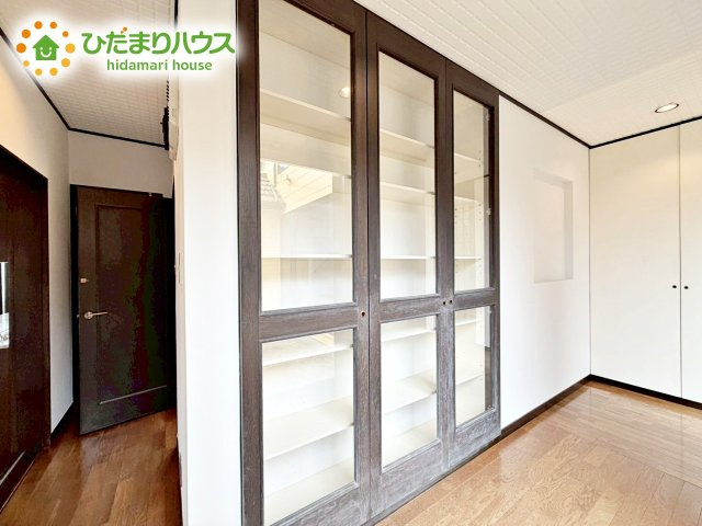 収納があれば物を整理整頓しやすく、部屋が常にすっきりとした状態を保てます。