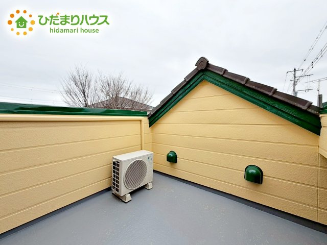 あたたかな光が差し込む、南向きのバルコニー(#^^#)