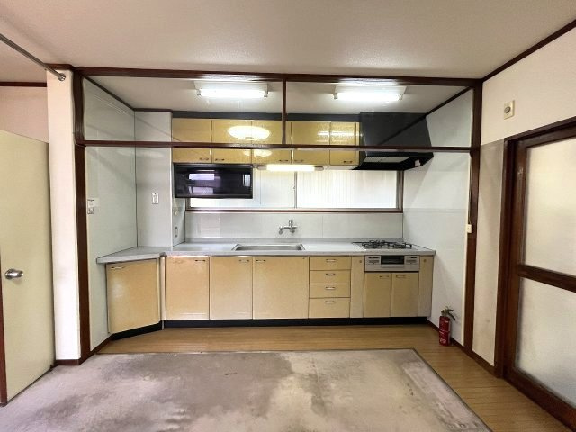 1人でも複数人でも作業しやすくお料理が楽しめます。